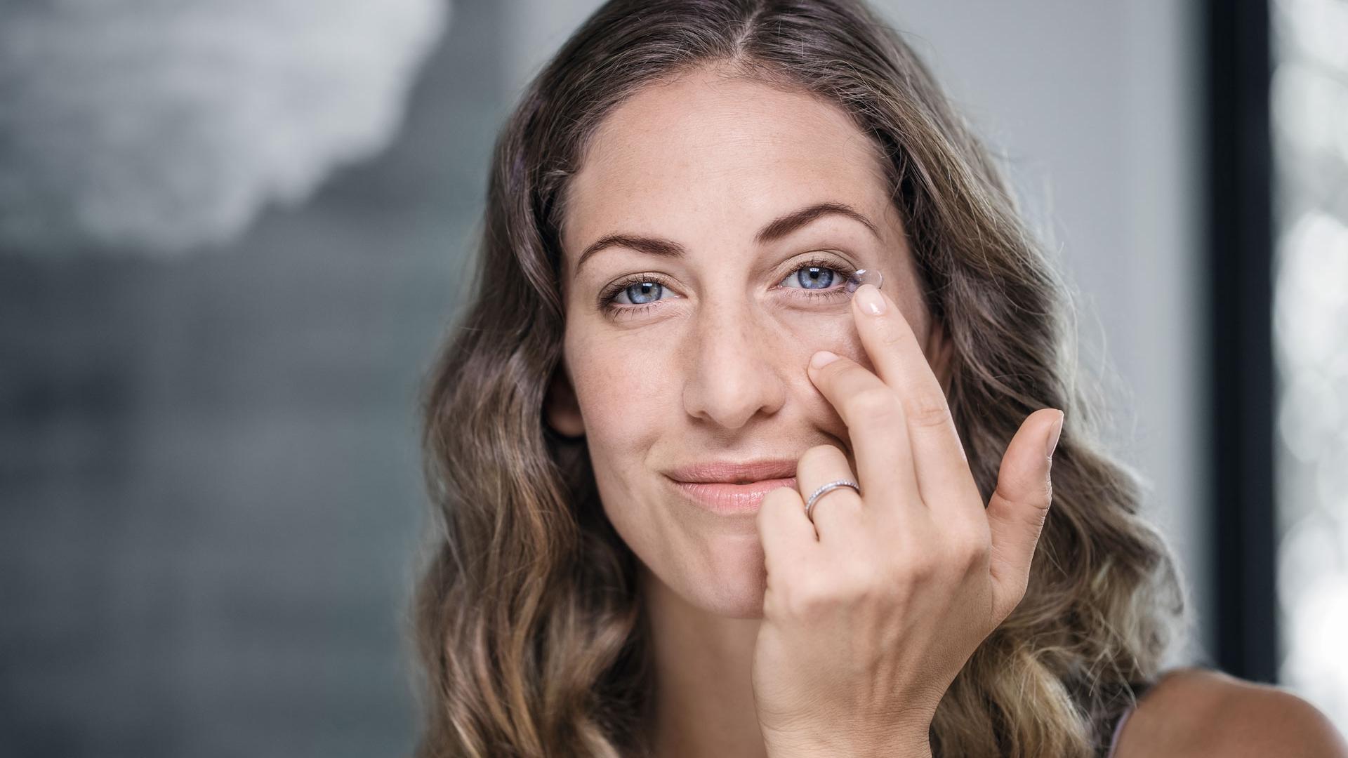 10 tips bij het dragen van contactlenzen