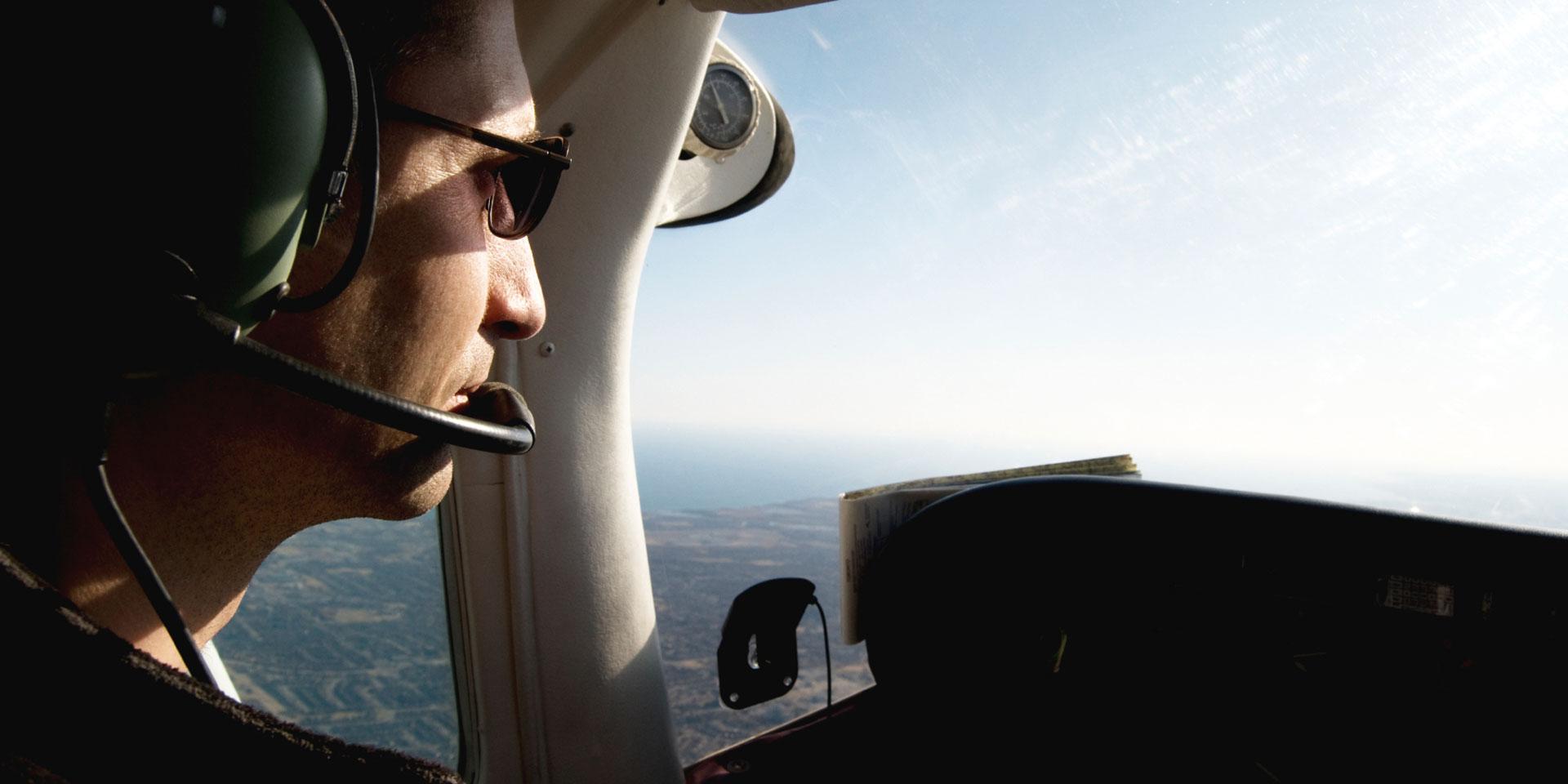 Verres de lunettes pour les pilotes – pour une vision parfaite, même au-dessus des nuages